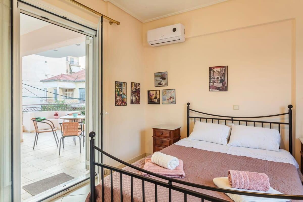Spacious Urban Haven-Family Home, Perfect Location Kalamata Esterno foto