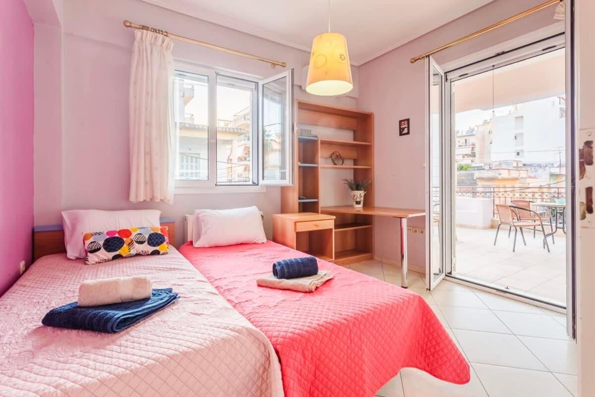 Spacious Urban Haven-Family Home, Perfect Location Kalamata Esterno foto
